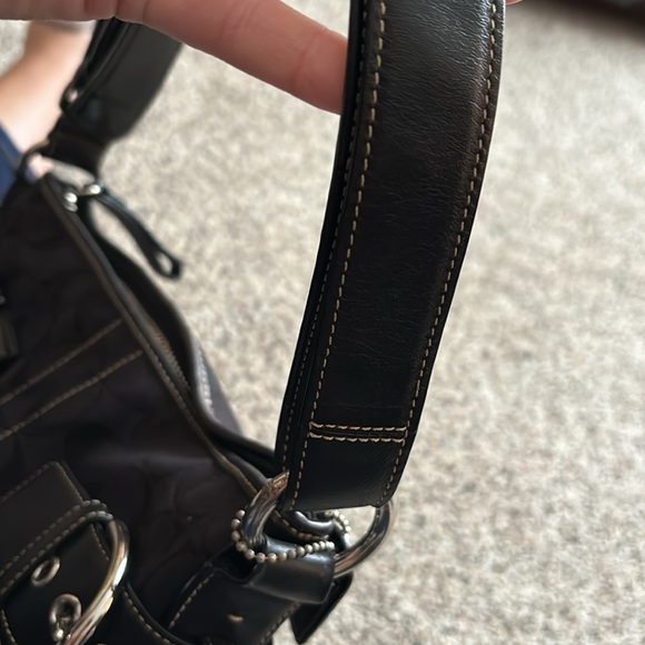 Coach Handbag - Picture 6 of 8